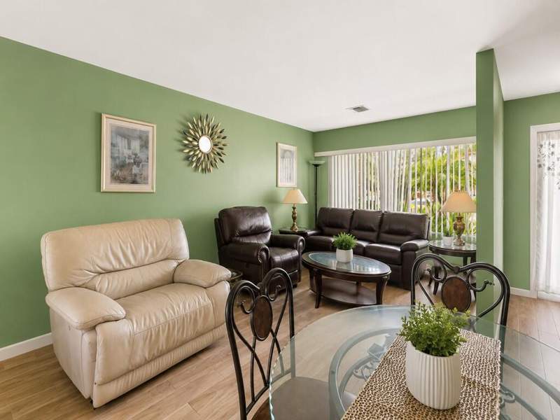 1 bedroom Condominium at 1212 S Lakes End Drive #C, High Point Of Fort Pierce Condominium Section 2, Fort Pierce — photo 3