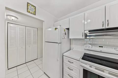255 S Cypress Road #342, Pompano Beach FL - photo 17 of 46
