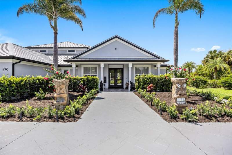 6 bedroom Single Family Residence at 470 SE Pine Road, Second Replat Of Pine Estates, Port St. Lucie — photo 4