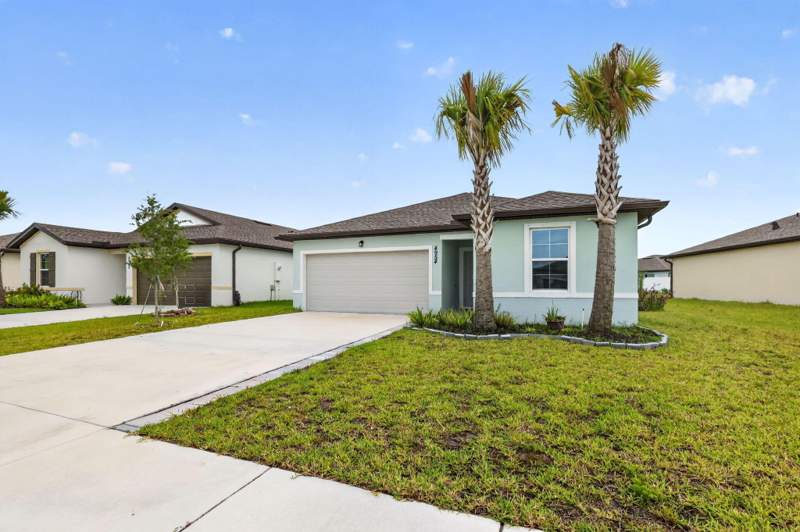 4 bedroom Single Family Residence at 4954 Armina Place, Waterstone Phase Five, Fort Pierce — photo 3