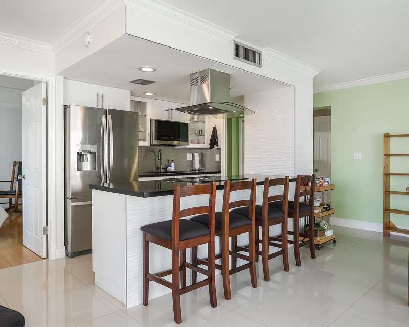 2 bedroom Condominium at 126 Golden Isles Drive #52A, Golden Isles Towers Condo, Hallandale Beach — photo 4