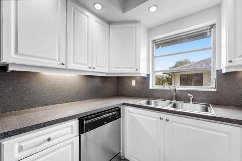 1752 Riverwood Lane, Coral Springs FL - photo 9 of 28