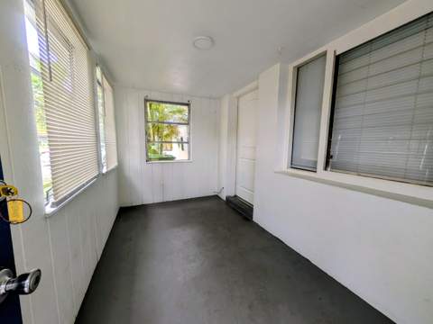320 SW 21st Street, Fort Lauderdale FL - photo 8 of 31