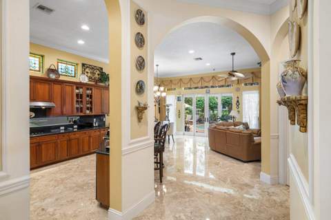 15968 Double Eagle Trail, Delray Beach FL - photo 10 of 46