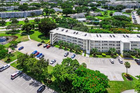 4019 Cambridge A, Deerfield Beach FL - photo 21 of 49