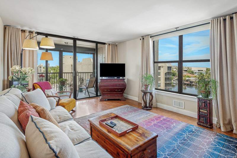 2 bedroom Condominium at 17 Royal Palm Way #6060, Boca Bayou Condo, Boca Raton — photo 5