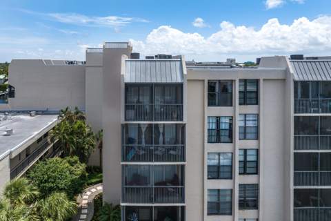 17 Royal Palm Way #6060, Boca Raton FL - photo 24 of 30