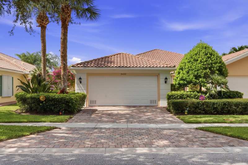 2 bedroom Villa at 8450 Saint Johns Court, Villagewalk Of Wellington 5, Wellington — photo 1