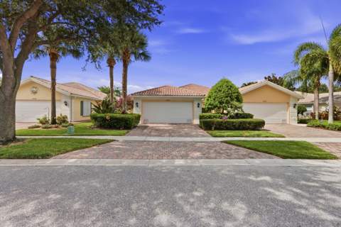 8450 Saint Johns Court, Wellington FL - photo 7 of 46