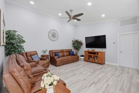 8450 Saint Johns Court, Wellington FL - photo 10 of 46