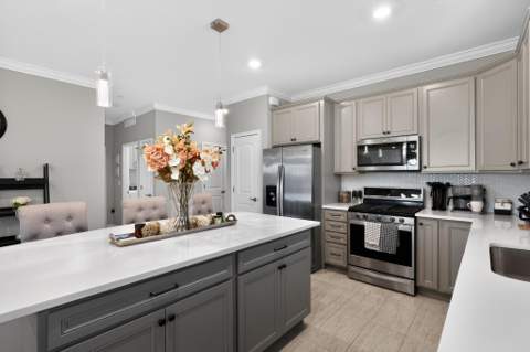 10430 SW Captiva Drive, Port St. Lucie FL - photo 8 of 48