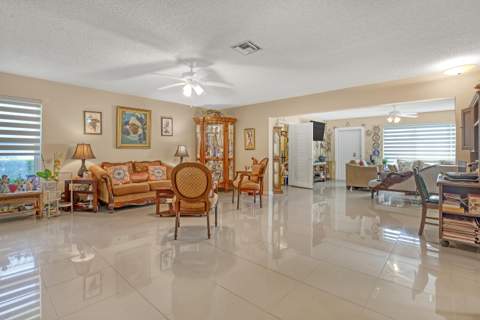 2886 Fernley Drive #5, West Palm Beach FL - photo 8 of 31