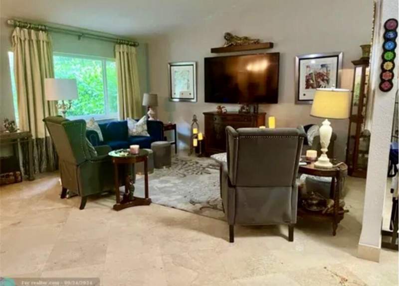 3 bedroom Single Family Residence at 9285 NW 44th Court, Royal Land Amended, Coral Springs — photo 4