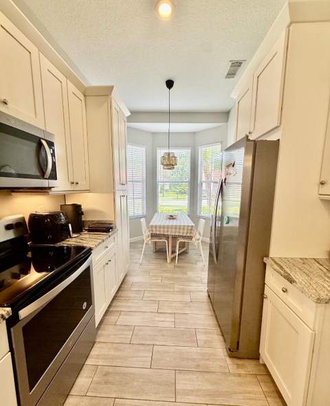 888 SW Munjack Circle, Port St. Lucie FL - photo 8 of 16