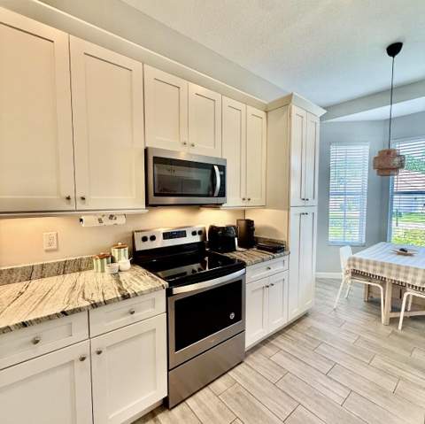888 SW Munjack Circle, Port St. Lucie FL - photo 9 of 16