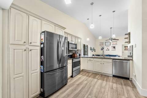 28 Paxford Lane, Boynton Beach FL - photo 10 of 55