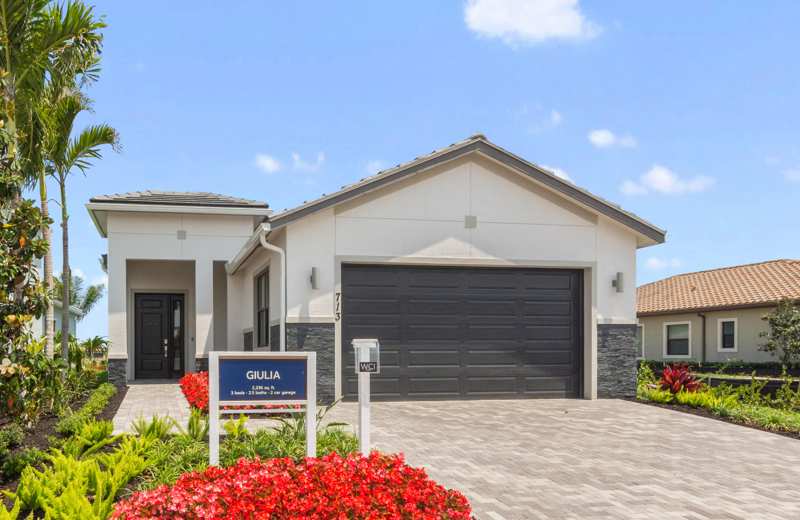 3 bedroom Single Family Residence at 713 SE Fascino Circle, Tesoro Plat No 20, Port St. Lucie — photo 1