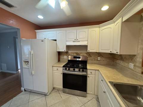 9531 NW 25th Court, Sunrise FL - photo 6 of 22