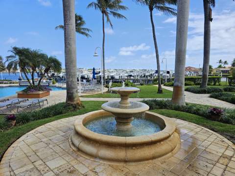 140 Yacht Club Way #305, Hypoluxo FL - photo 24 of 33