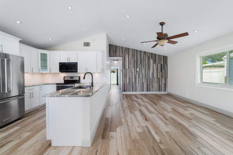 3 bedroom Single Family Residence at 7 Cardiff Way, Boynton Lakes 4, Boynton Beach — photo 4