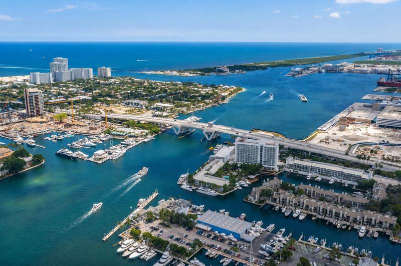 4 bedroom Townhouse at 35 Port Side Drive #35B, Portside Yacht Club Condo, Fort Lauderdale — photo 4