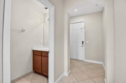5045 Ellery Terrace, West Palm Beach FL - photo 7 of 33
