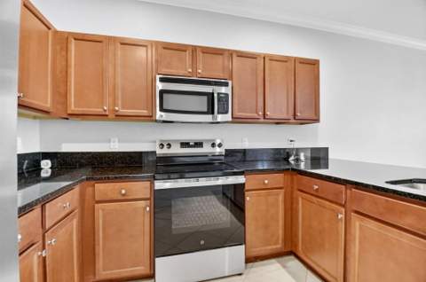 5045 Ellery Terrace, West Palm Beach FL - photo 11 of 33