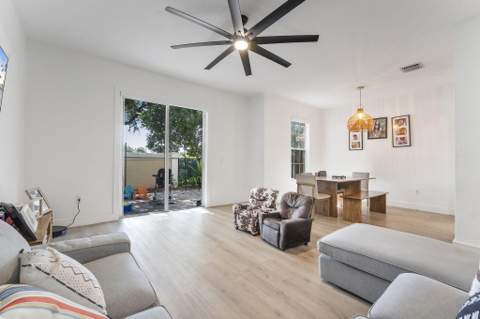 4414 Morgan Lane, Davie FL - photo 14 of 42