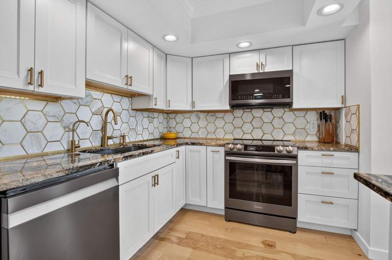 2 bedroom Condominium at 6845 Willow Wood Drive #3044, Willow Wood Midrise, Boca Raton — photo 2