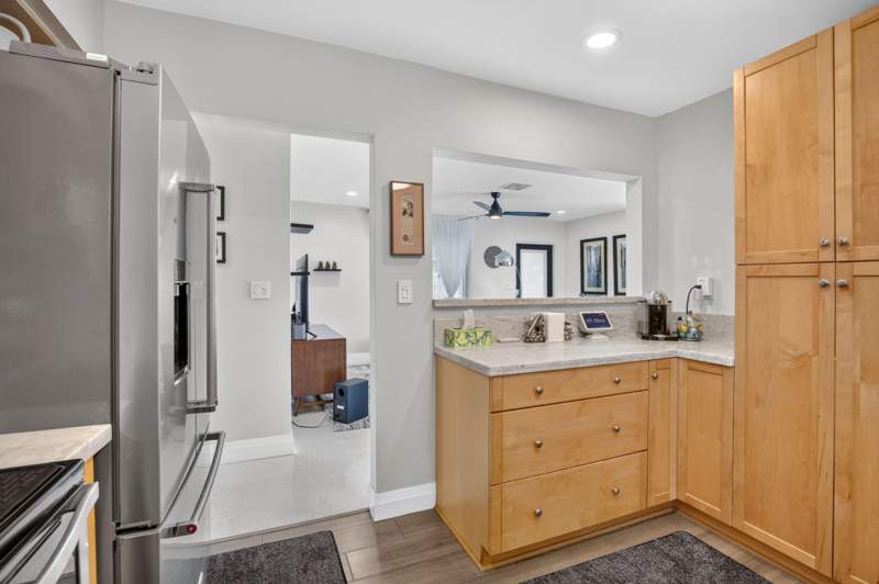 3 bedroom Single Family Residence at 1608 NE 14th Terrace, Allenwood Add No 2, Fort Lauderdale — photo 5