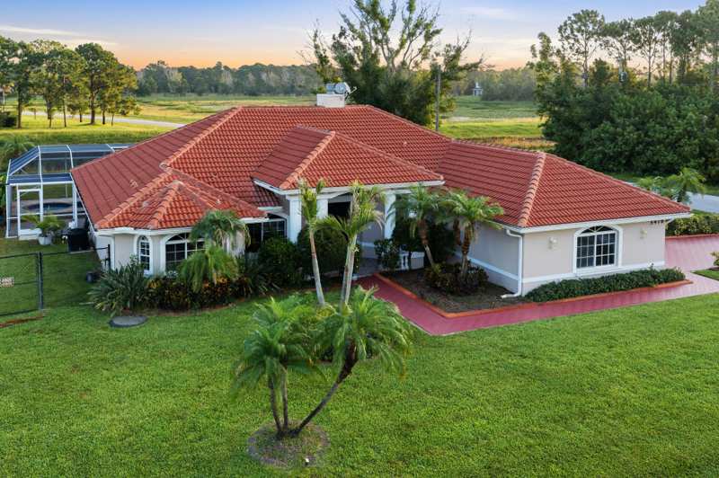 4 bedroom Single Family Residence at 5476 NW Boydga Avenue, Port St Lucie Section 47, Port St. Lucie — photo 1