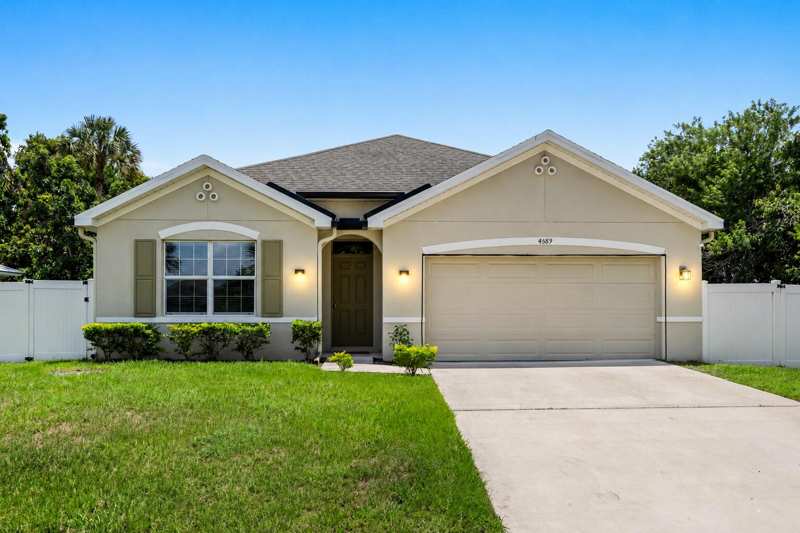 4 bedroom Single Family Residence at 4589 SW Uleta Street, Port St Lucie Section 33, Port St. Lucie — photo 1