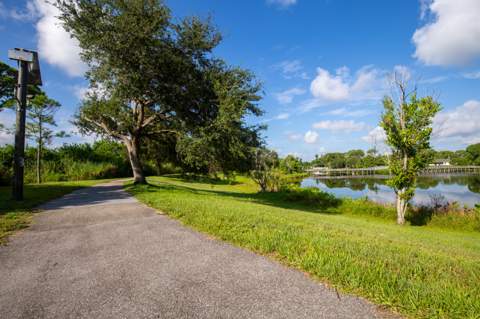 5060 SE Ebbtide Avenue, Stuart FL - photo 22 of 25