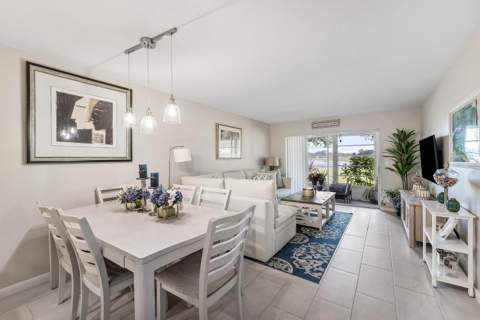 112 Lake Constance Drive, West Palm Beach FL - photo 9 of 20