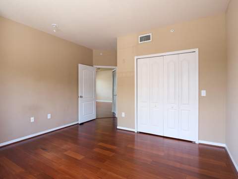 11037 Legacy Boulevard #201, Palm Beach Gardens FL - photo 10 of 36