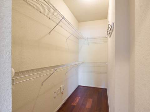11037 Legacy Boulevard #201, Palm Beach Gardens FL - photo 12 of 36