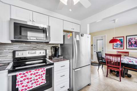 737 Flanders P Drive, Delray Beach FL - photo 12 of 26