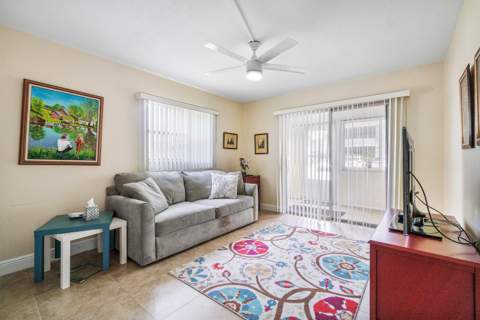 737 Flanders P Drive, Delray Beach FL - photo 13 of 26