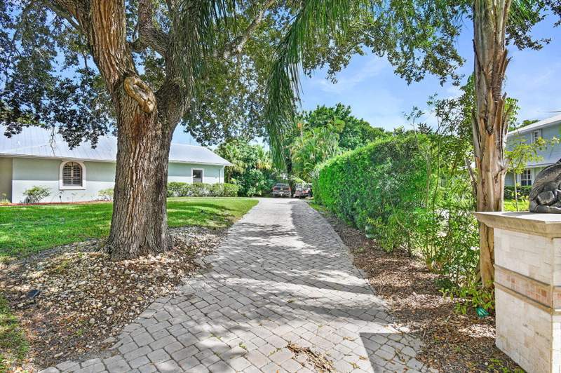 4 bedroom Single Family Residence at 1225 SW Magnolia Bluff Drive, MAGNOLIA BLUFF, Palm City — photo 5
