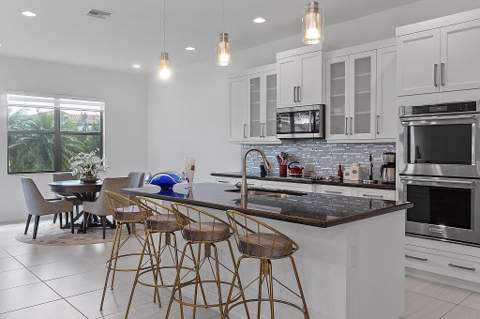 11824 SW 13th Court, Pembroke Pines FL - photo 14 of 53