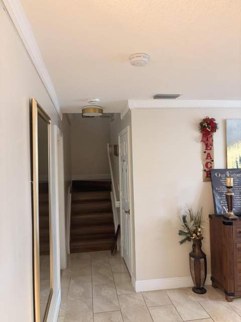 3357 Commodore Court, West Palm Beach FL - photo 7 of 14