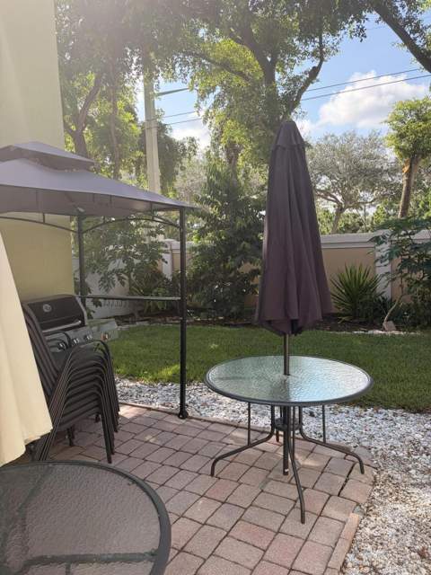 3357 Commodore Court, West Palm Beach FL - photo 13 of 14