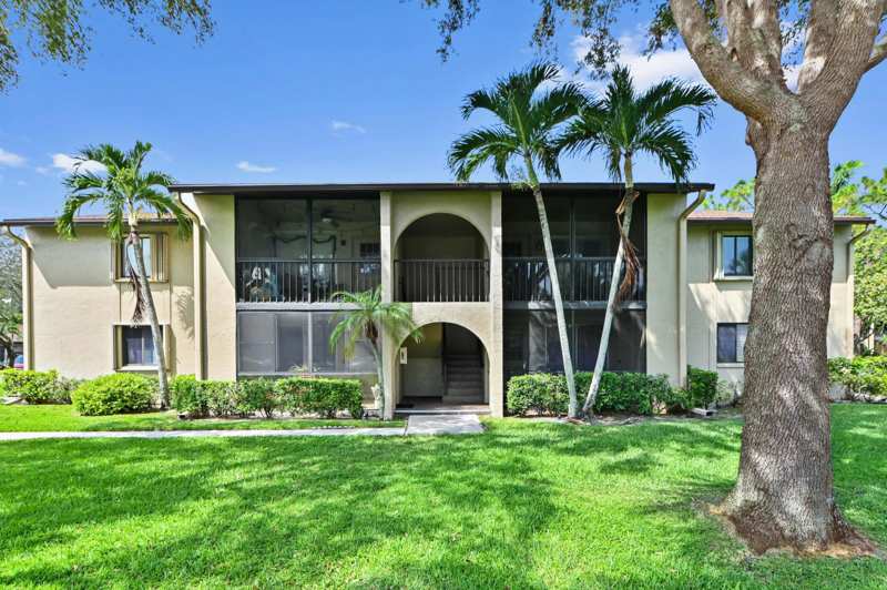 2 bedroom Condominium at 539 Shady Pine Way #C1, Pine Ridge North, Greenacres — photo 1