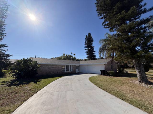1902 SE GENA Road