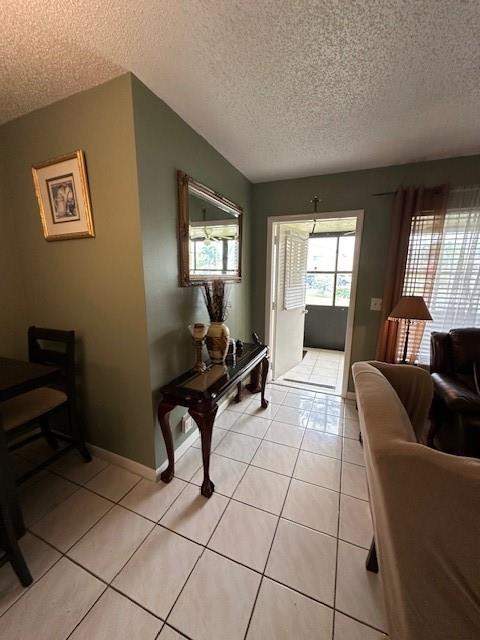 325 Knotty Pine Circle #A-1, Greenacres FL - photo 21 of 40