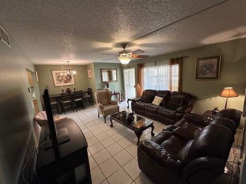 325 Knotty Pine Circle #A-1, Greenacres FL - photo 24 of 40