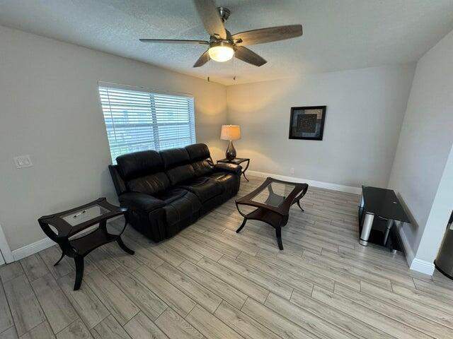 1 bedroom Condominium at 127 Flanders C #C, Kings Point Flanders Condos, Delray Beach — photo 2