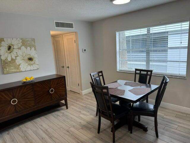 1 bedroom Condominium at 127 Flanders C #C, Kings Point Flanders Condos, Delray Beach — photo 4