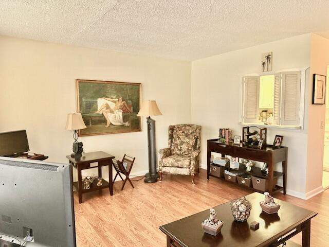1 bedroom Condominium at 134 Brighton D, Century Village, Boca Raton — photo 2