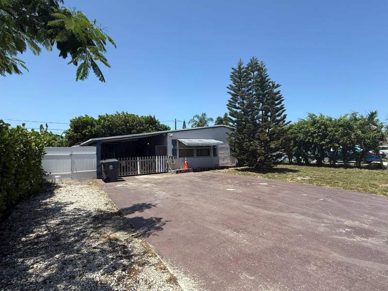 3 bedroom Single Family Residence at 3114 French Avenue, Englewood Manor, Lake Worth — photo 2